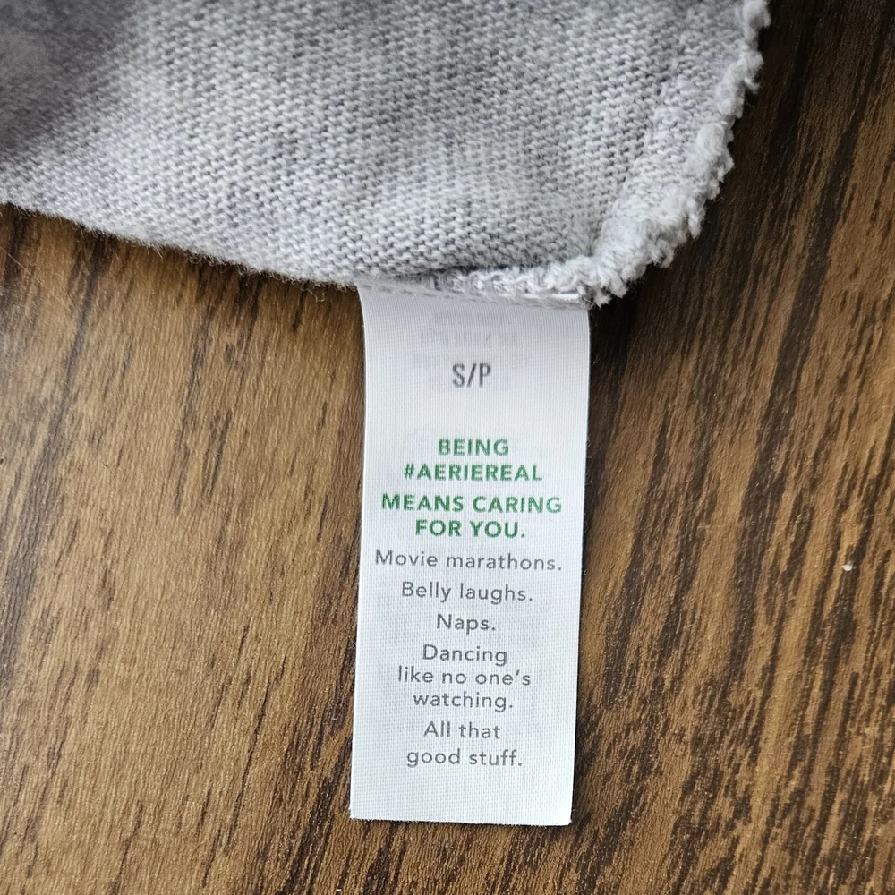 Aerie Heather Gray Short Sleeve Twist Tee - Picture 2 of 4